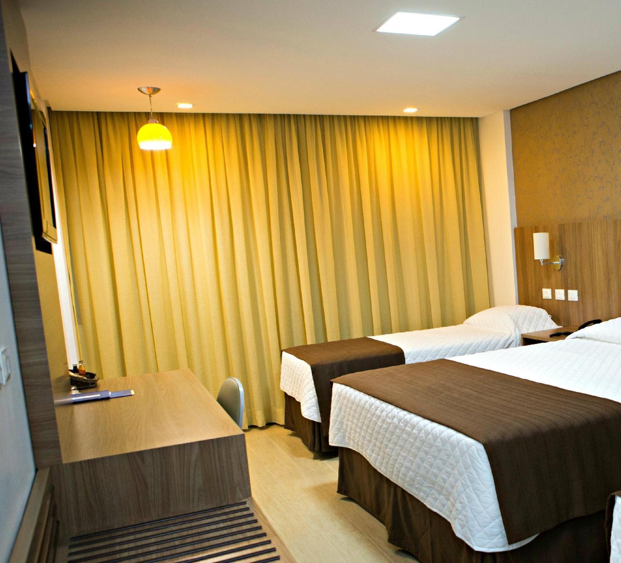 Foz Presidente Comfort Hotel Фос-ду-Игуасу Экстерьер фото